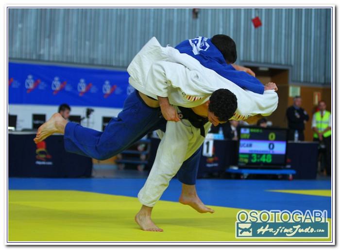 CEU 2011 100130